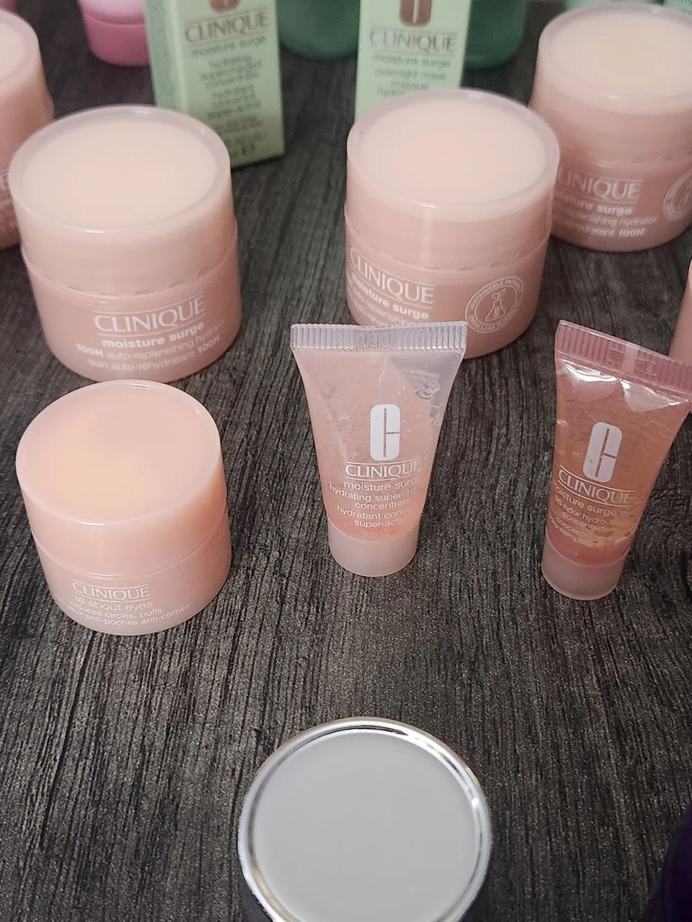 Clinique Deluxe Huge Set 40x Multi-Product Skincare Set -Travel Bundle!